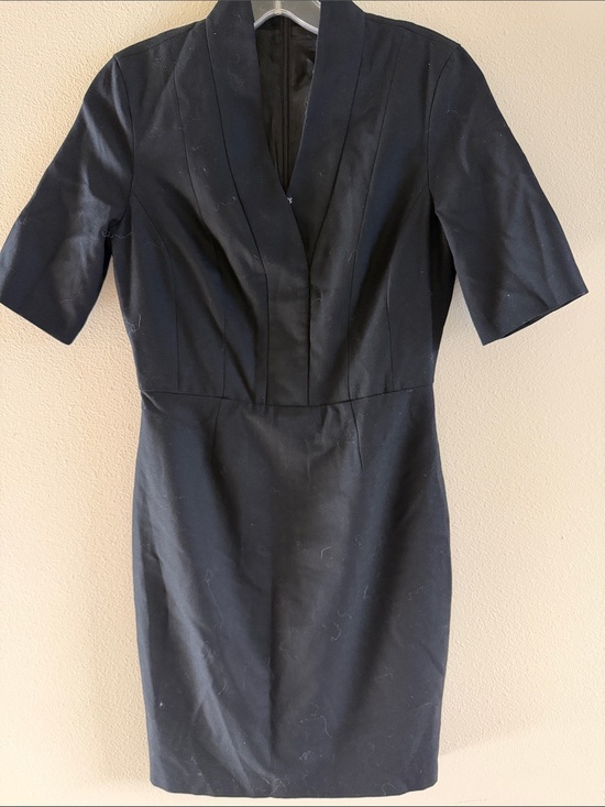 Brooks Brothers Dresses & Skirts - Brooks Brothers Black Midi Sheath Dress with V-Neckline